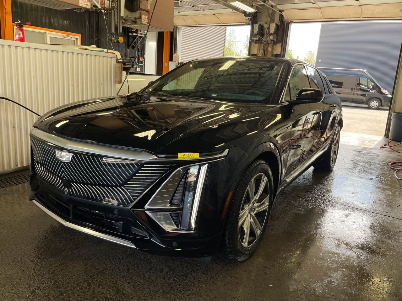 Stellar black metallic 2024 Cadillac LYRIQ SUV / Crossover Rear-Wheel Drive Automatic