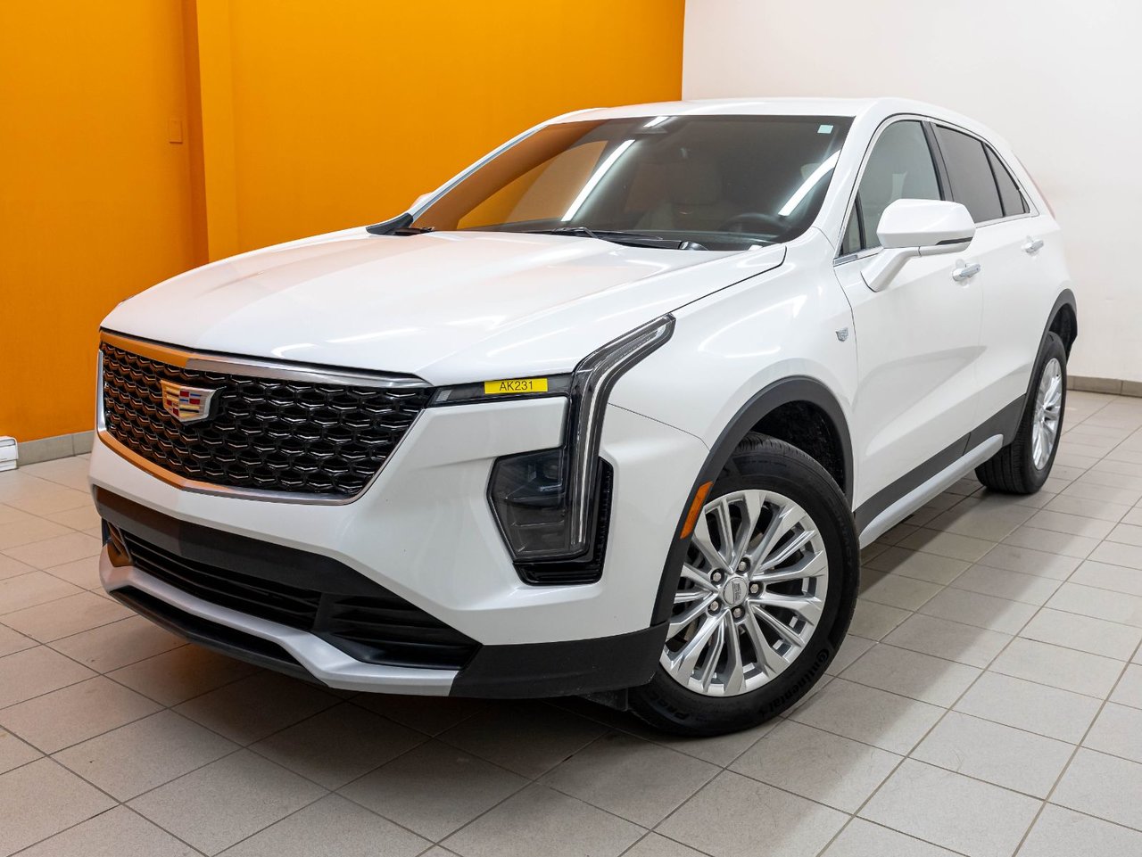 2024 Cadillac XT4 Luxury AWD