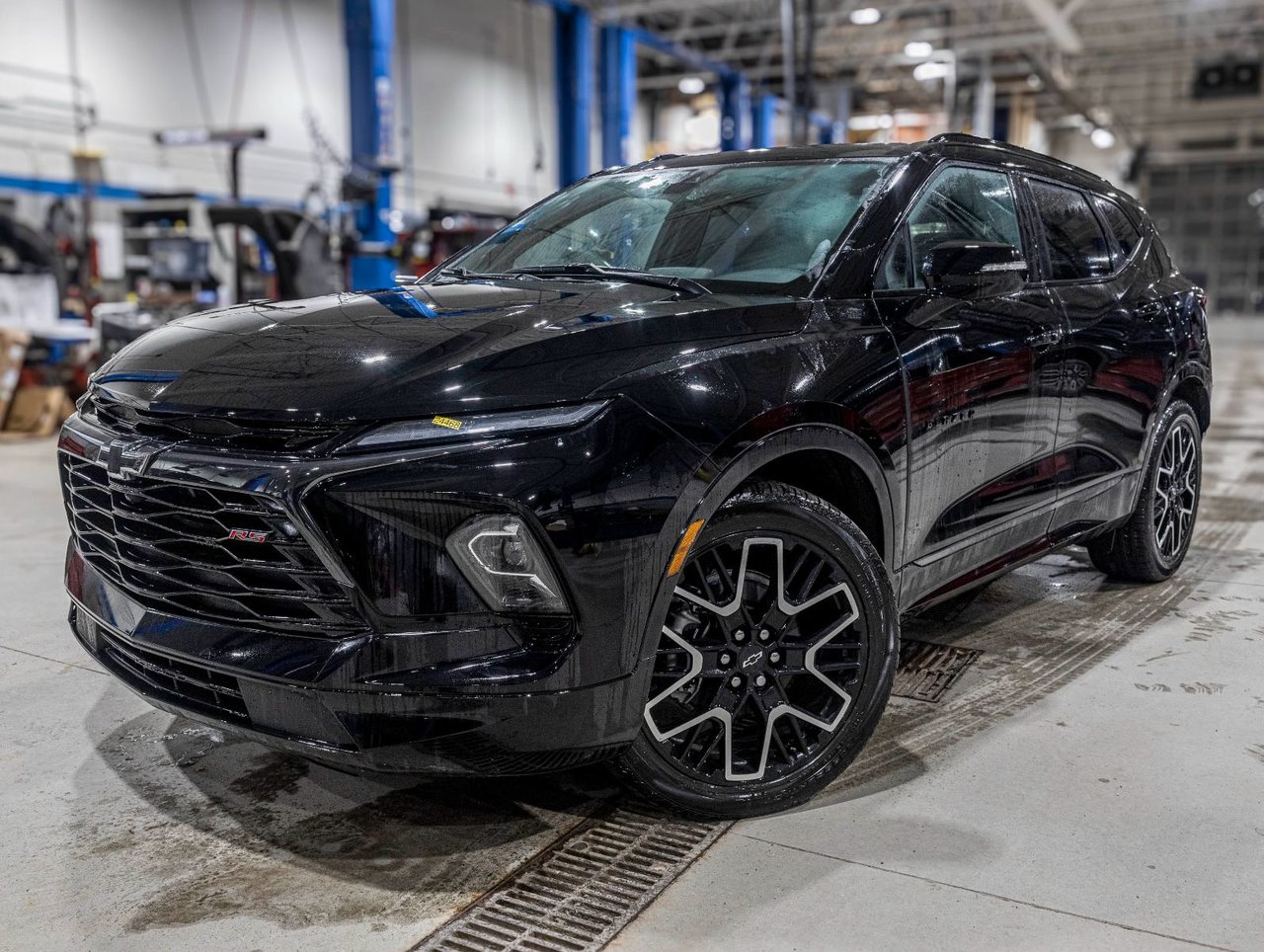 Used 2024 Chevrolet Blazer with 5,443 km for sale at Otogo