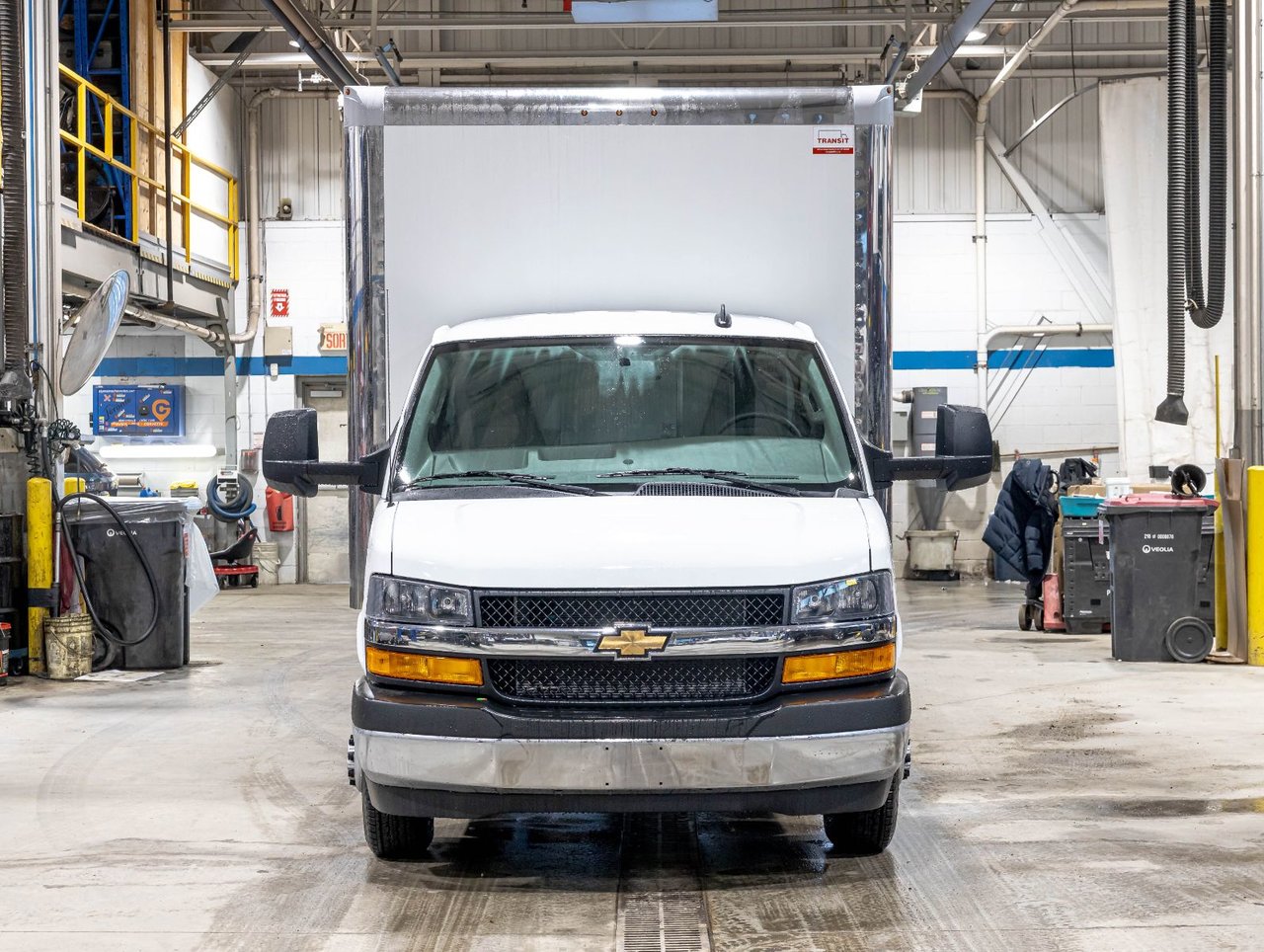 Chevrolet Express Cutaway 2026