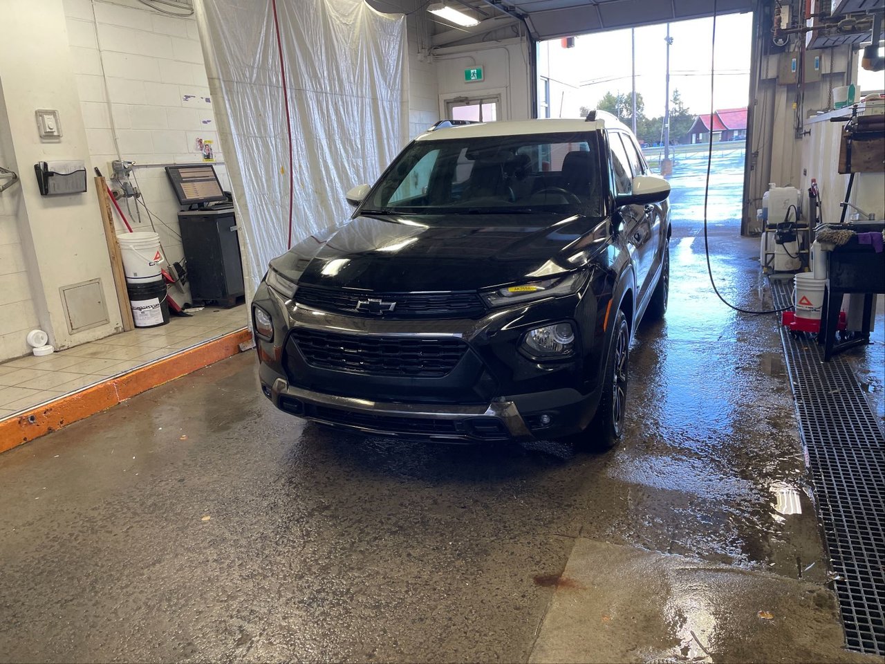 Black 2021 Chevrolet Trailblazer SUV / Crossover Four-Wheel Drive Automatic