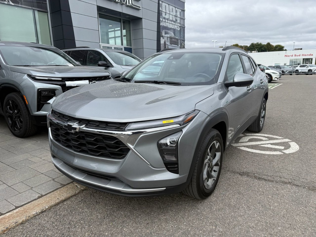 Gray (Sterling Grey Metallic) 2024 Chevrolet Trax SUV / Crossover Front-Wheel Drive Automatic