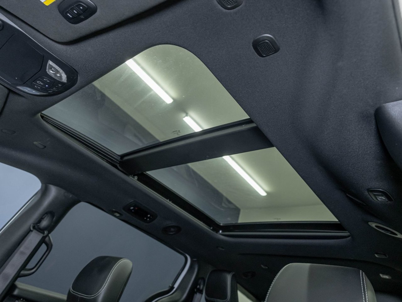 2024 Chrysler Pacifica Hybrid