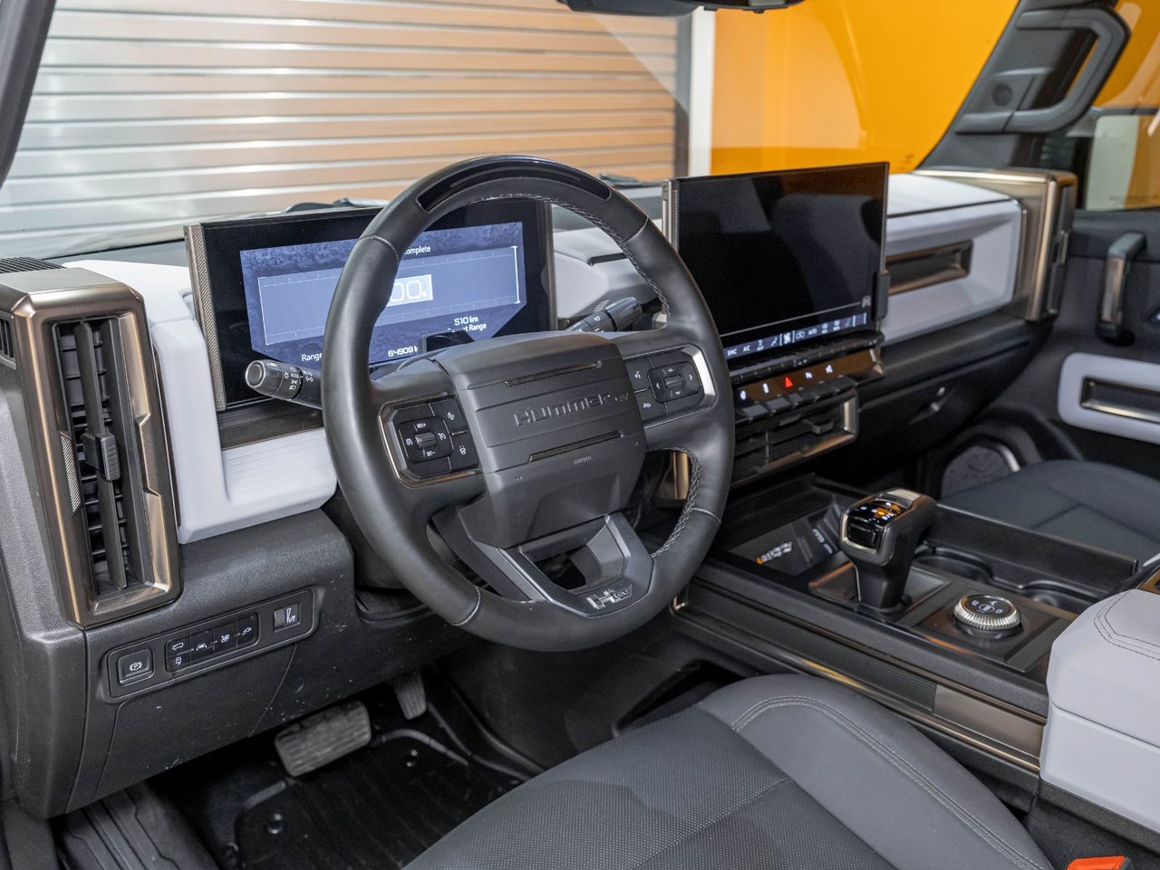 2025 GMC Hummer EV SUV