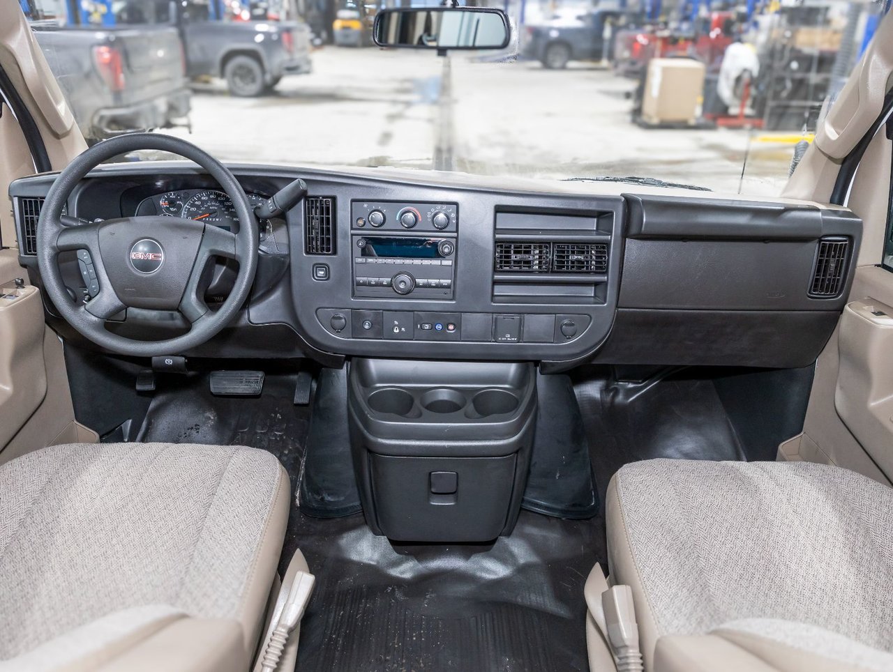 2025 GMC Savana Cargo