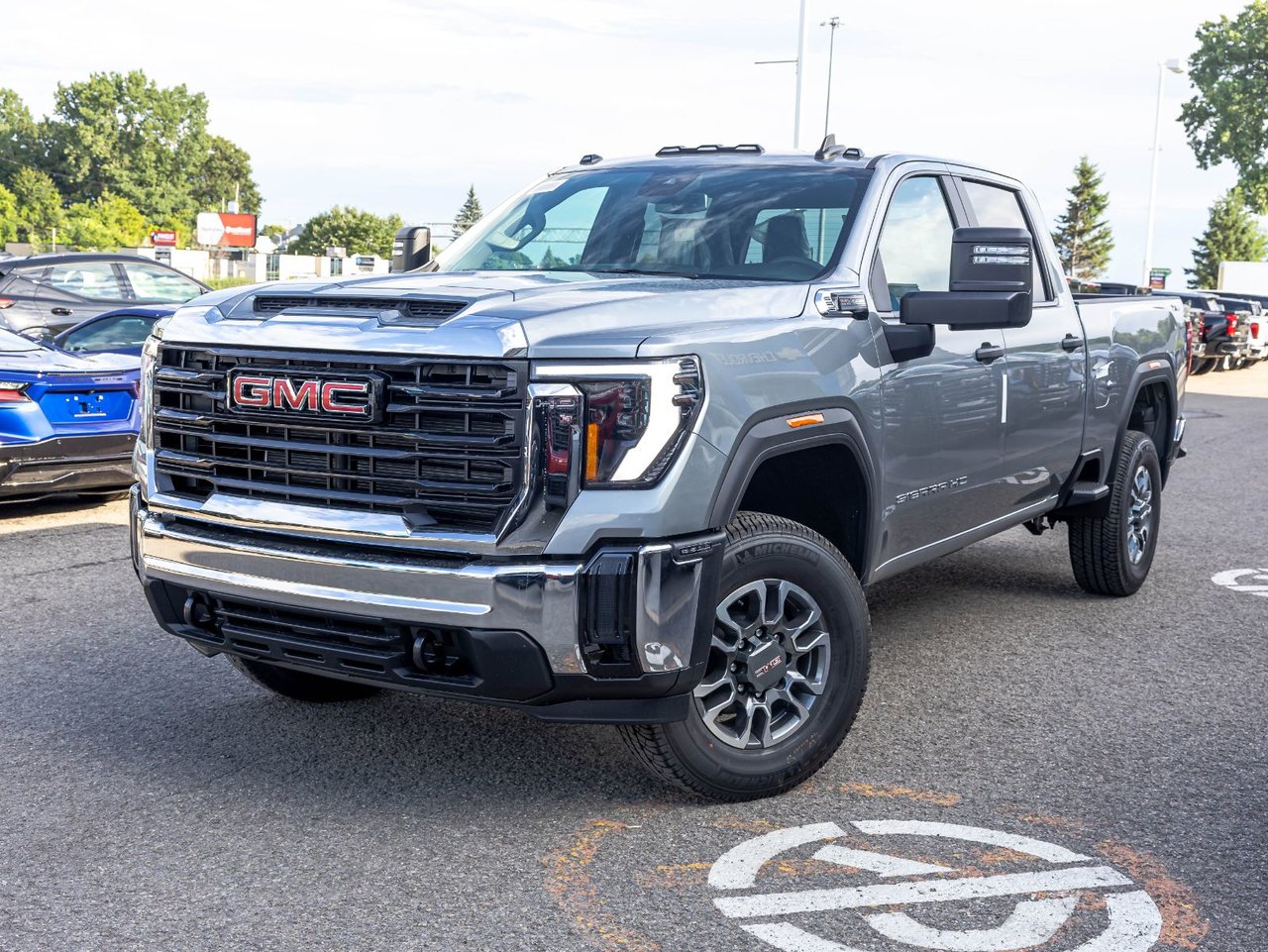 2026 GMC Sierra 3500HD Pro Crew Cab 4WD