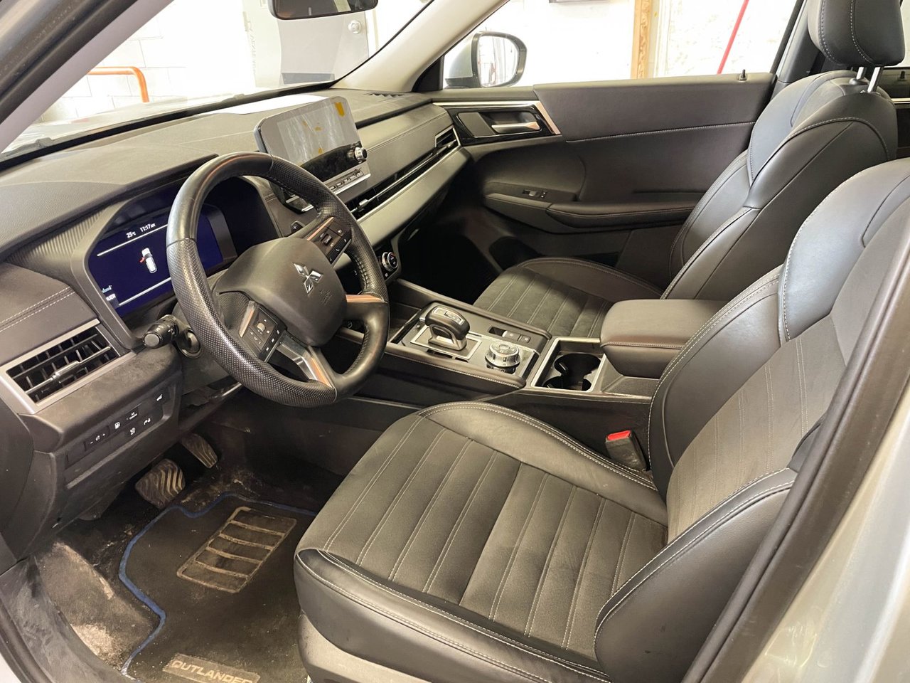 2024 Mitsubishi Outlander