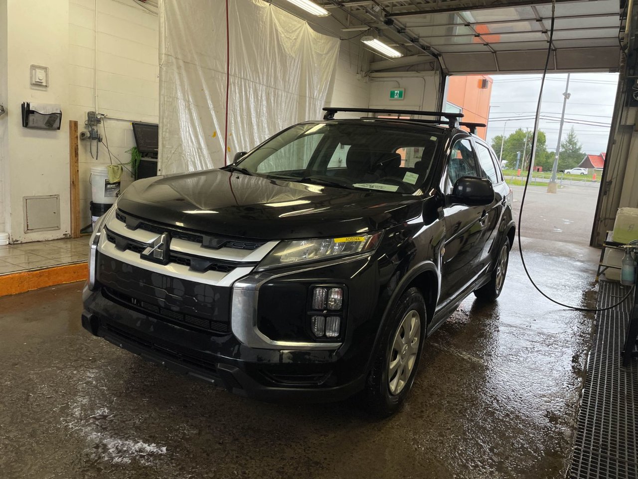 2023 Mitsubishi RVR ES AWC