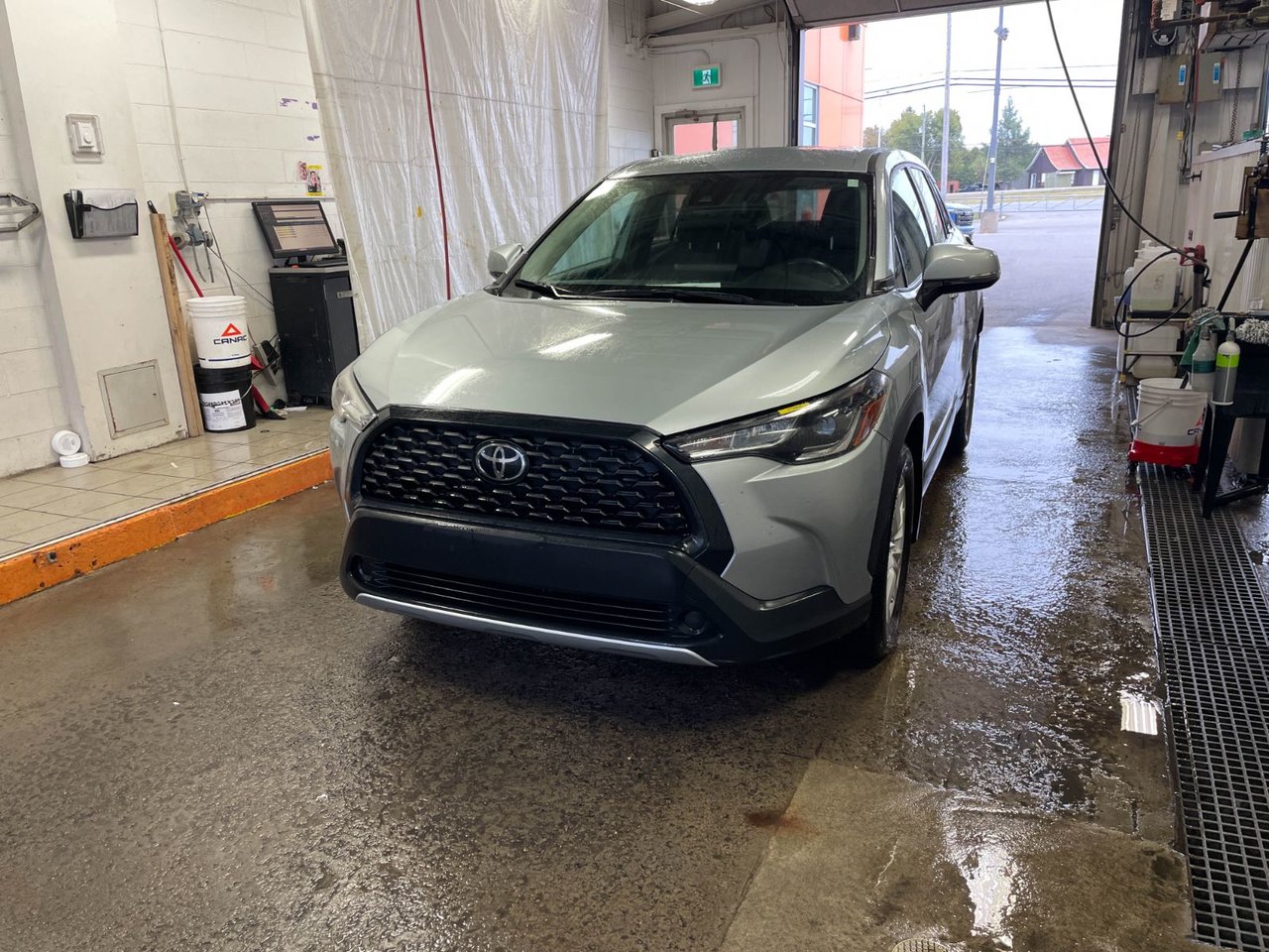Silver 2022 Toyota Corolla Cross SUV / Crossover All-Wheel Drive Continuously Variable Transmission