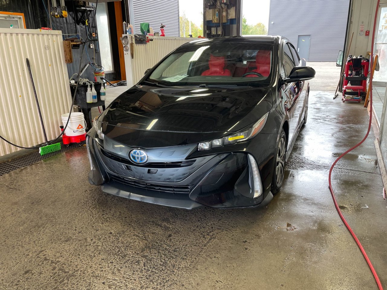  2020 Toyota Prius Prime FWD   