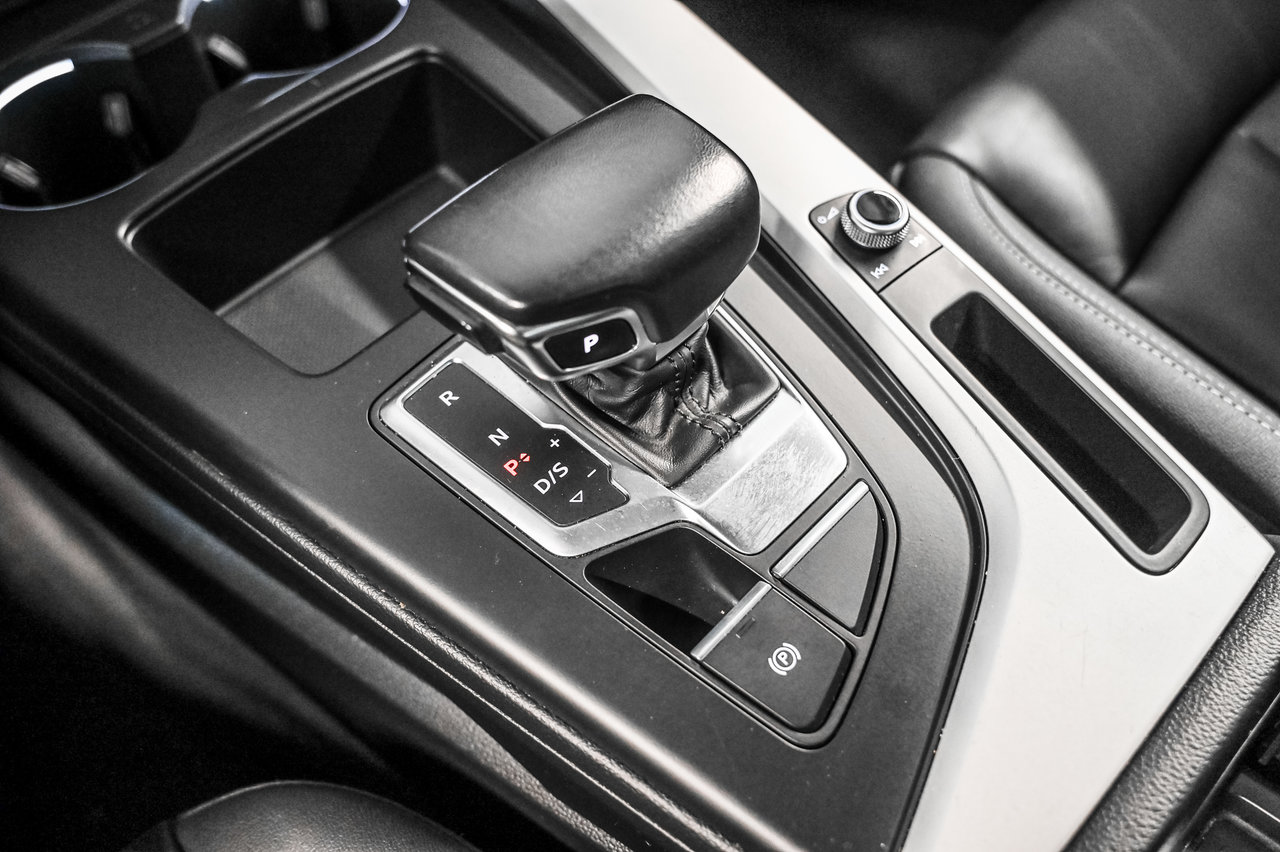 Audi A4 Sedan Komfort 2023-14