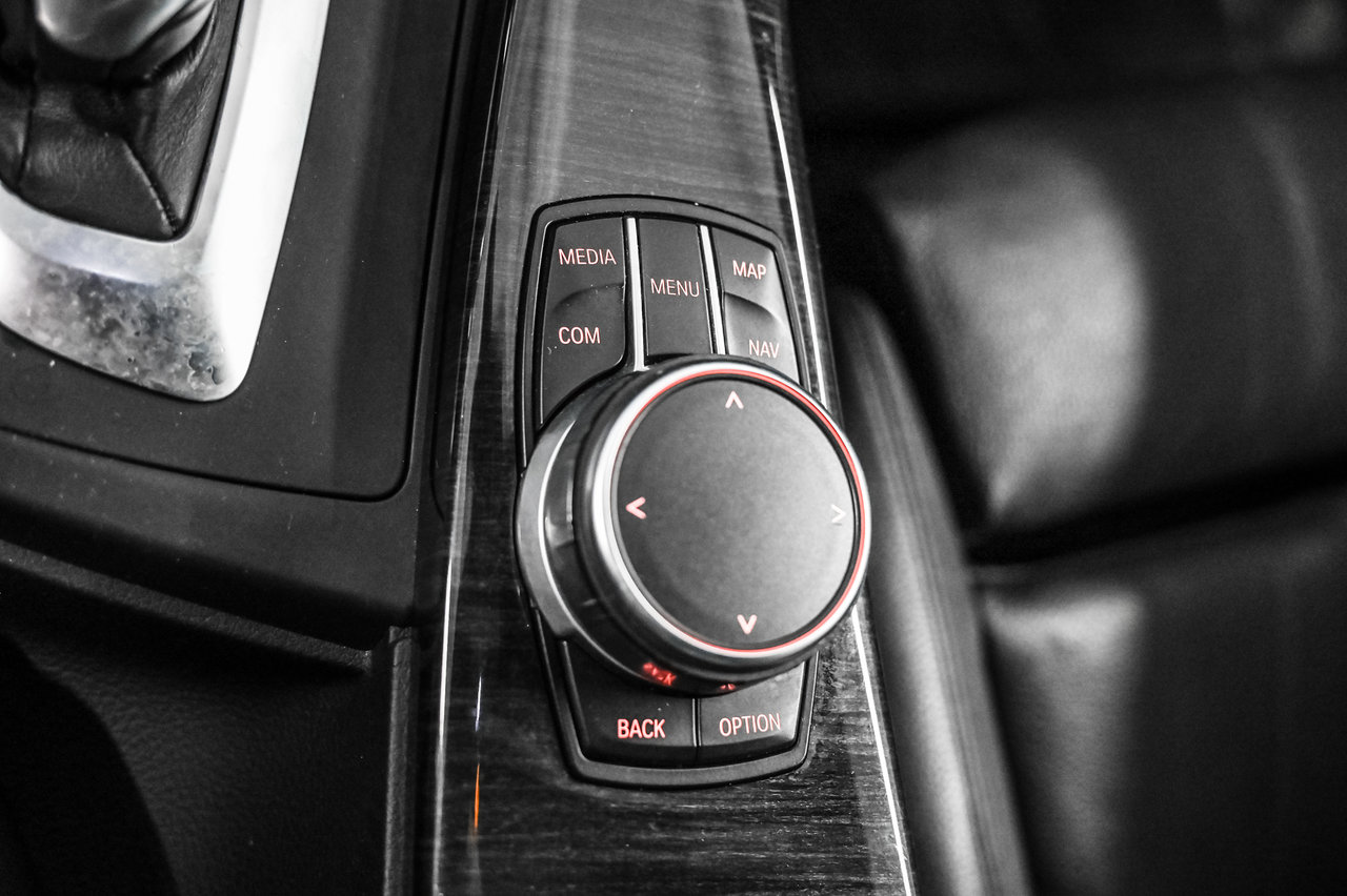 BMW 3 Series 330i xDrive 2017-17