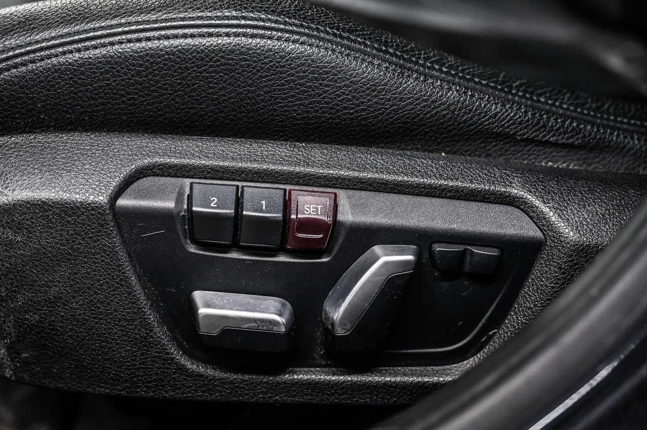 BMW 3 Series 330i xDrive 2017-11