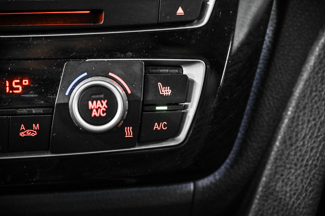 BMW 3 Series 330i xDrive 2017-19