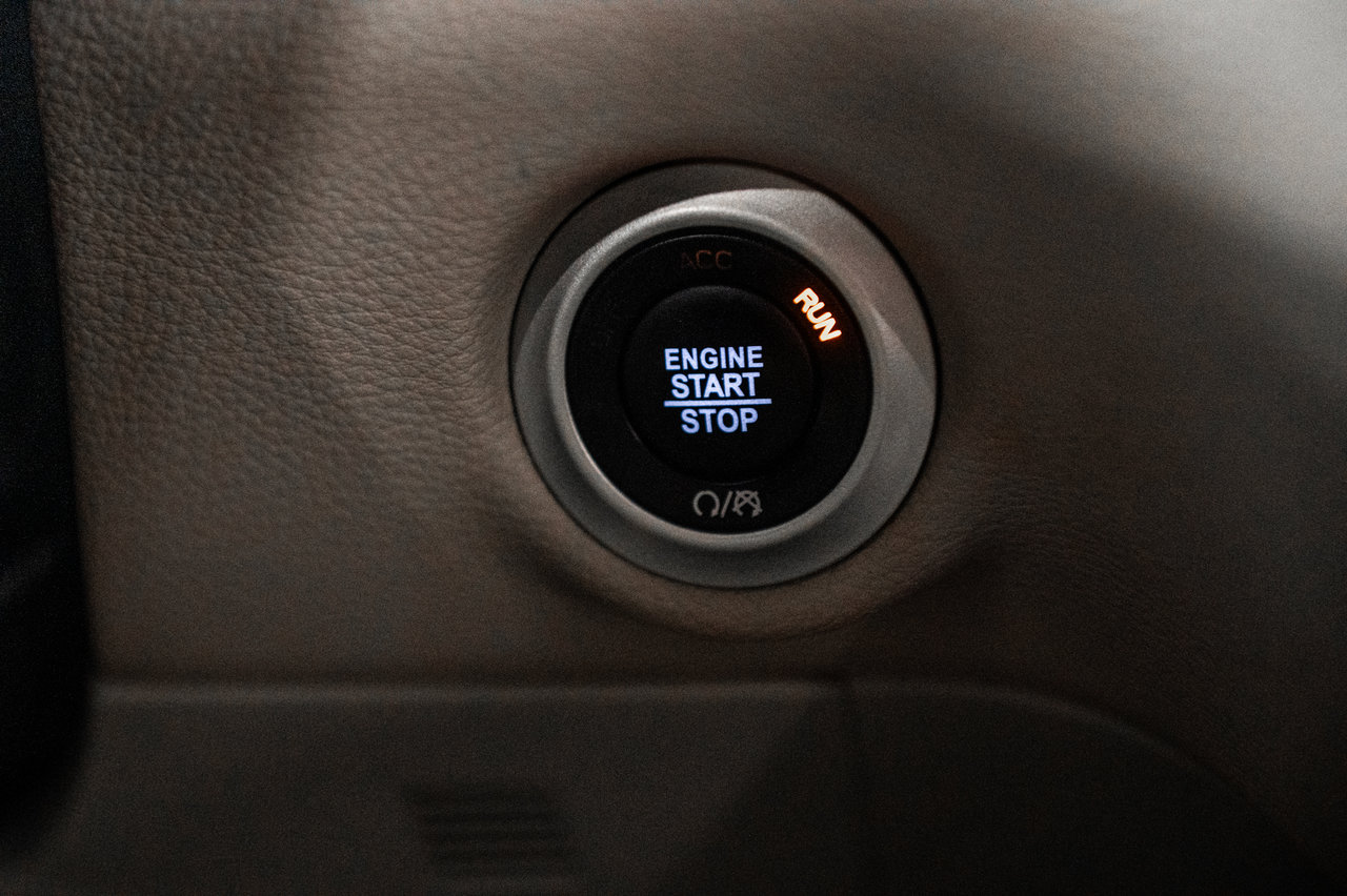 2022 Chrysler Pacifica Touring L-21