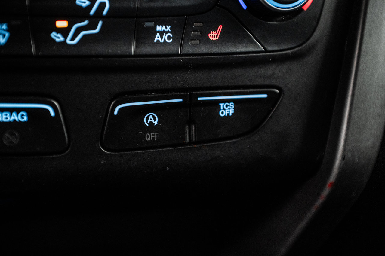 2019 Ford Escape SEL-25