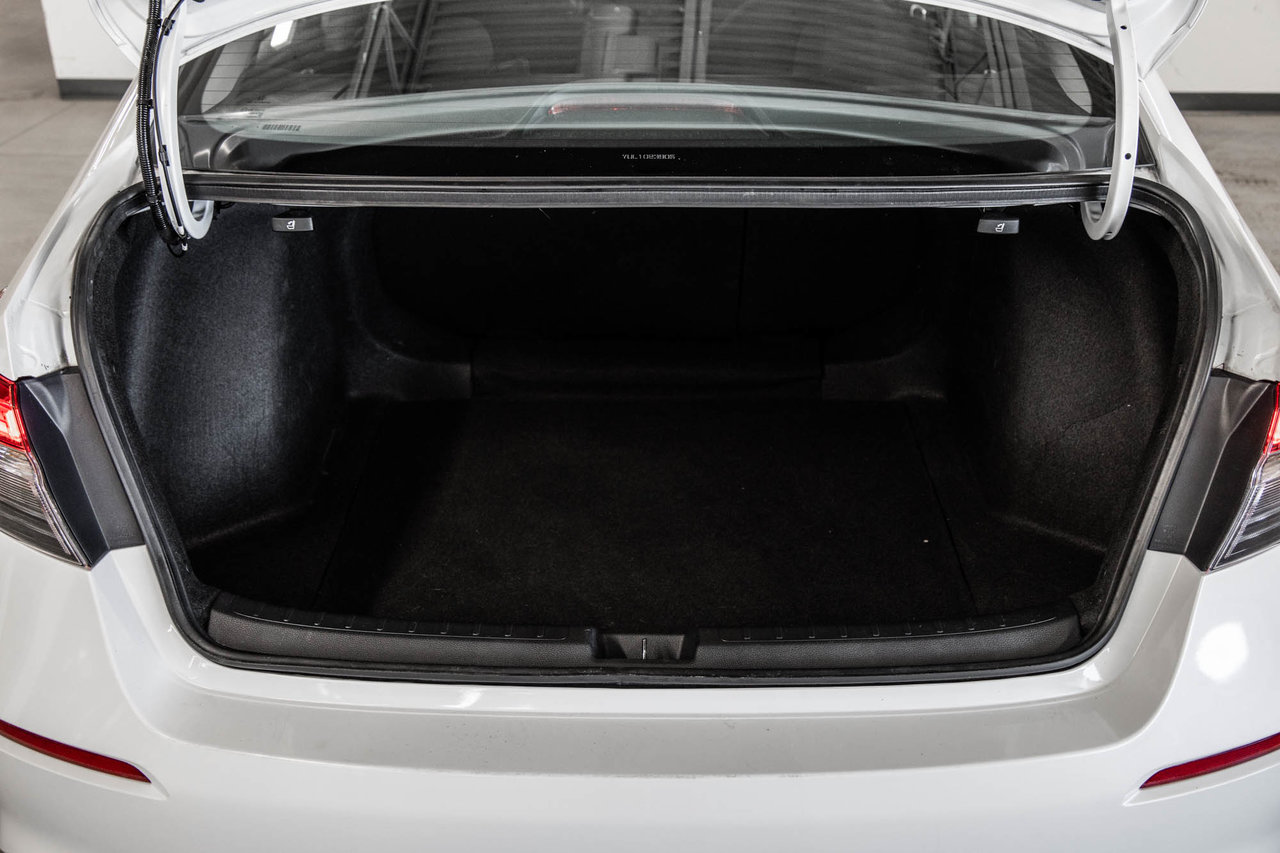 2022 Honda Civic Sedan LX-10