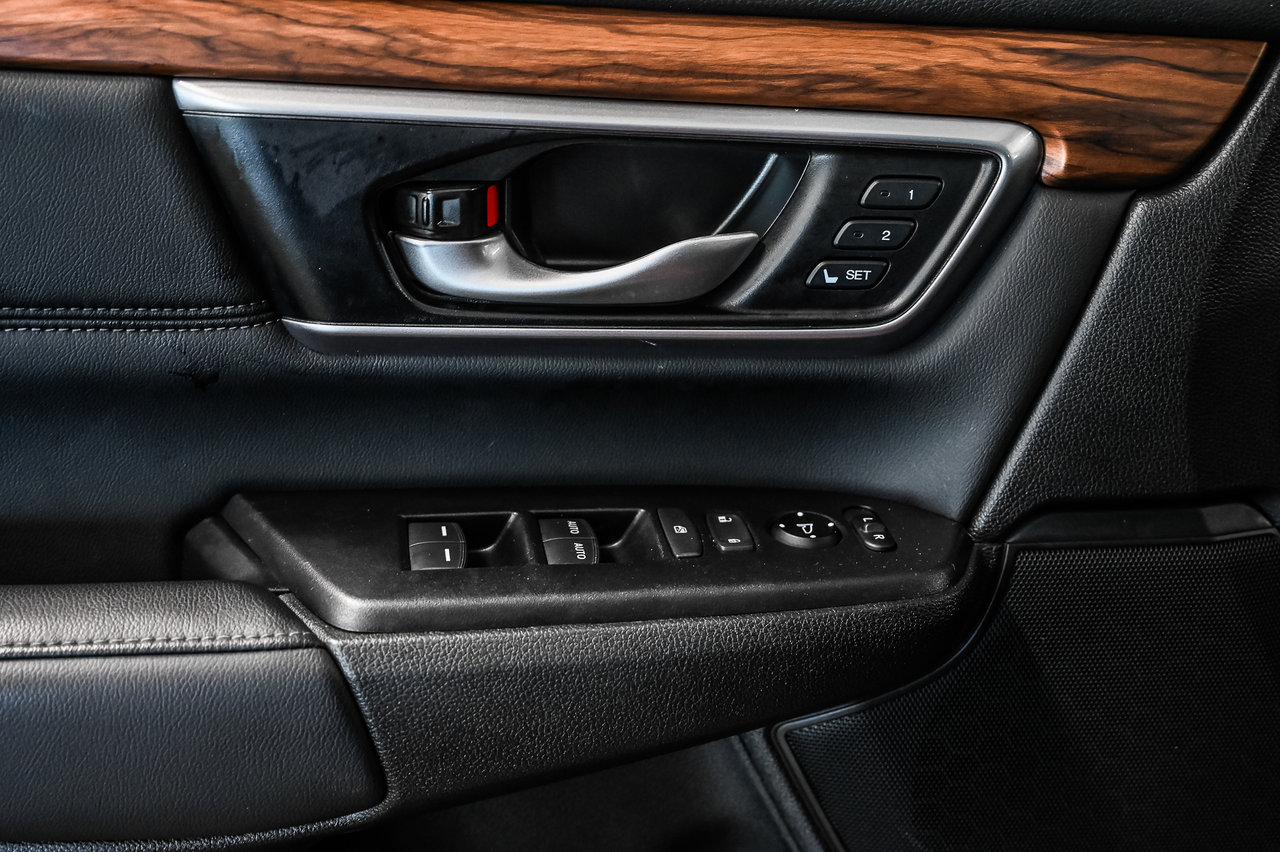 Honda CR-V Touring 2022-12