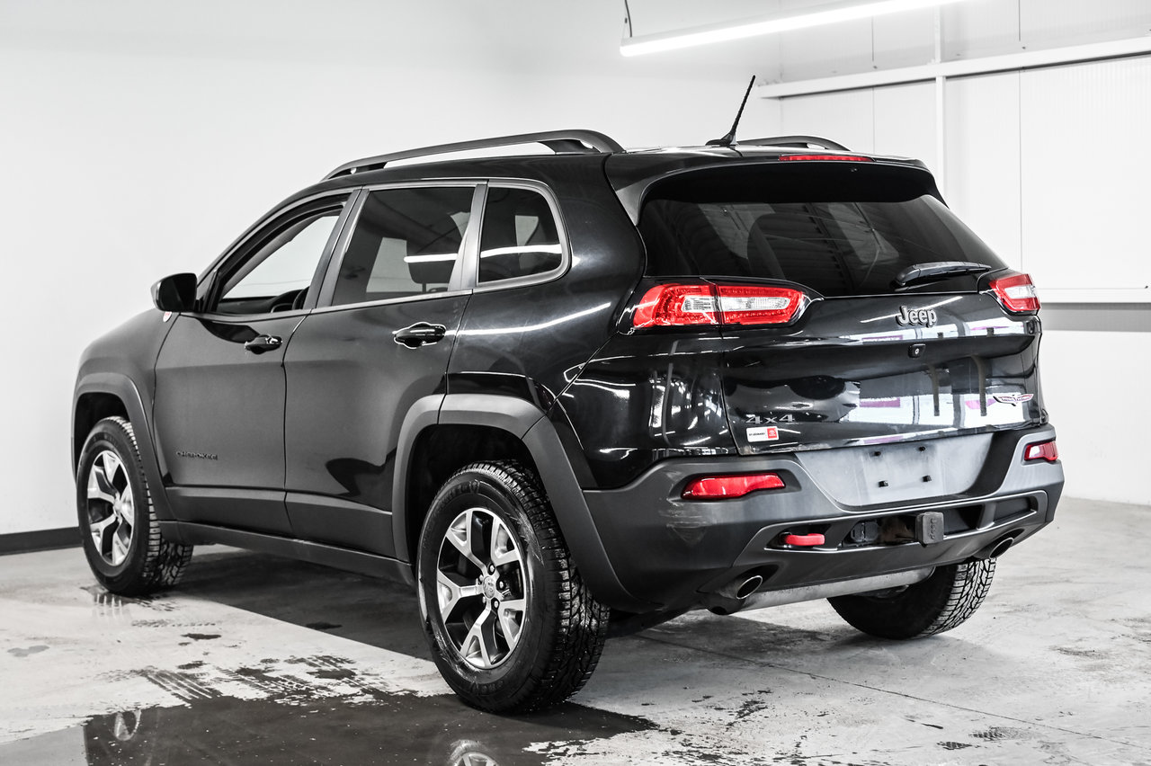 Jeep Cherokee Trailhawk 2015-5