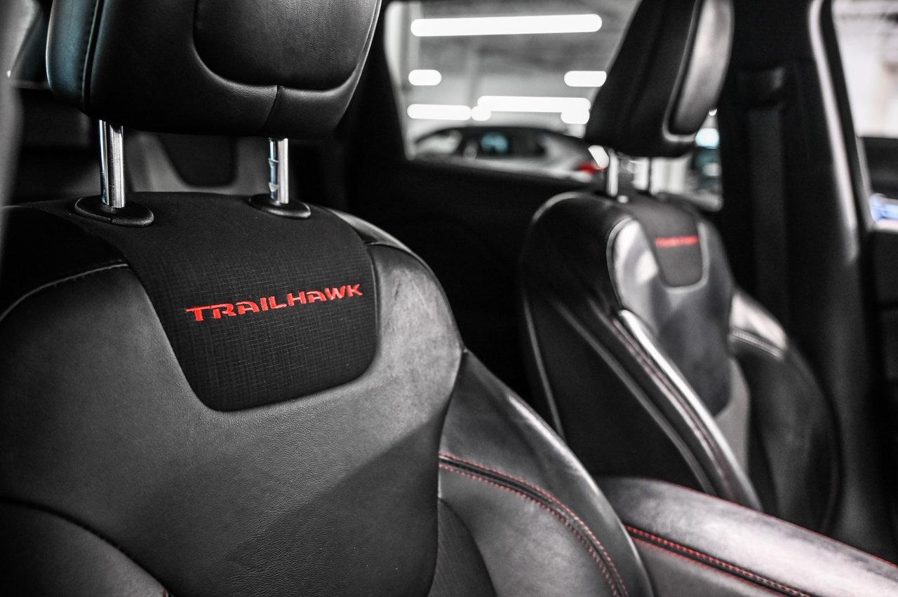 Jeep Cherokee Trailhawk 2015-25