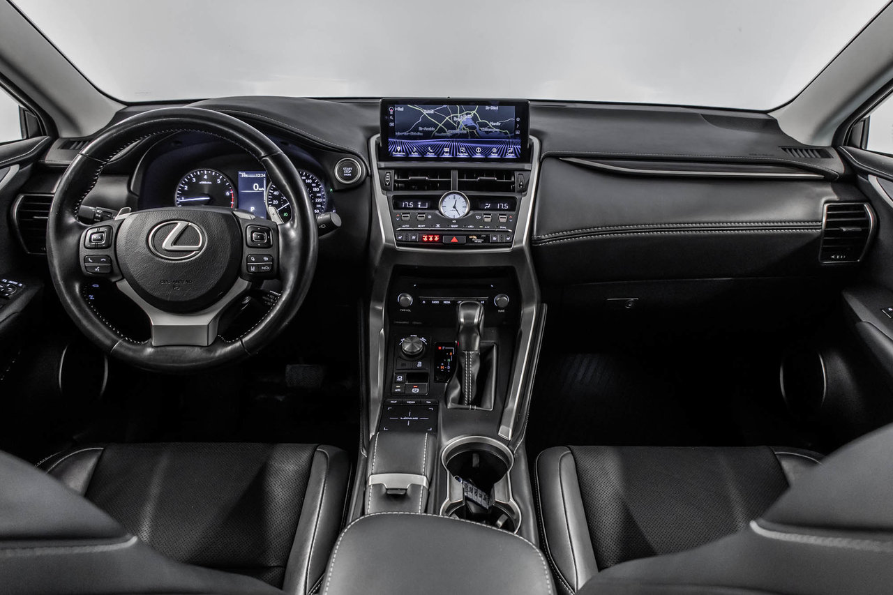2020 Lexus NX 300-33