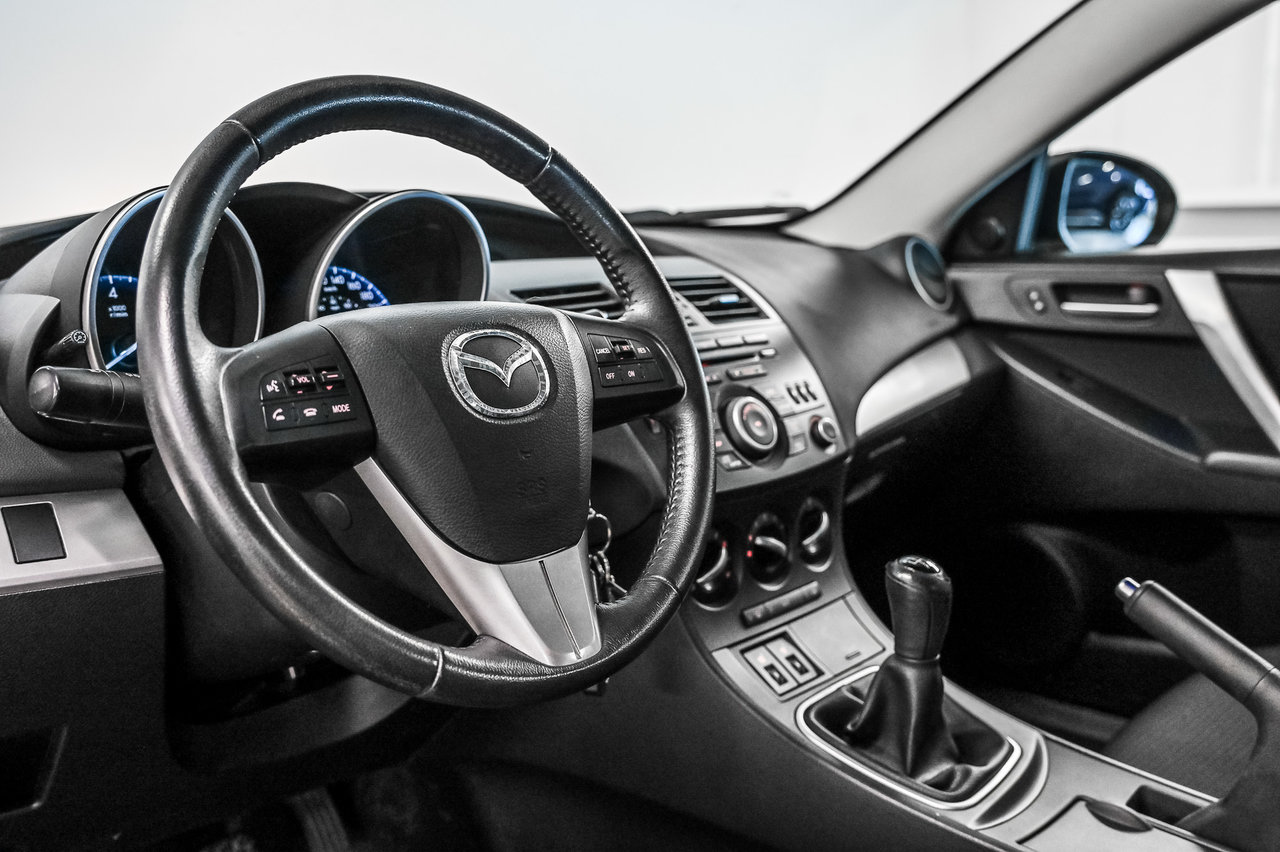 2012 Mazda 3 GS-SKY-9