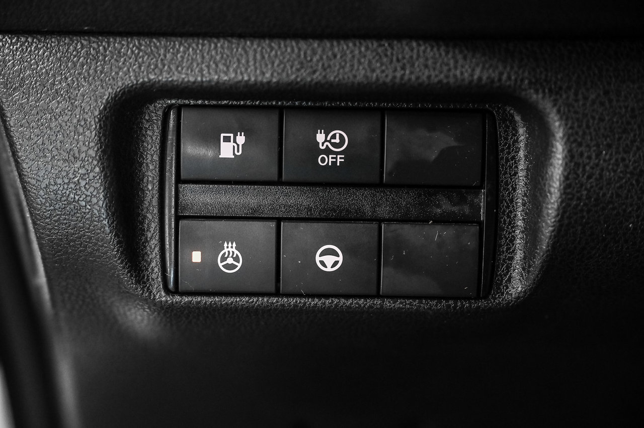 2018 Nissan LEAF S-15