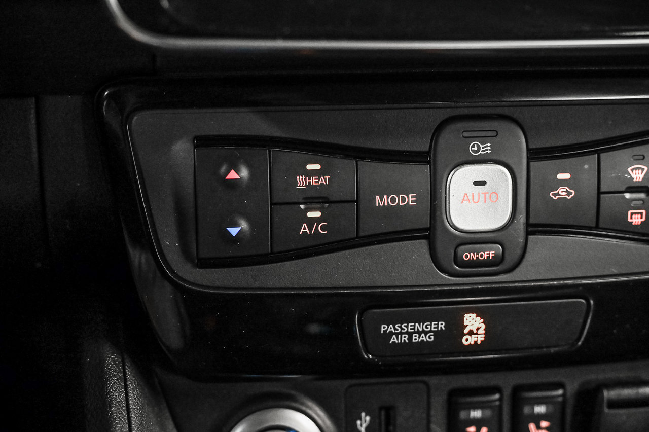 2018 Nissan LEAF S-21