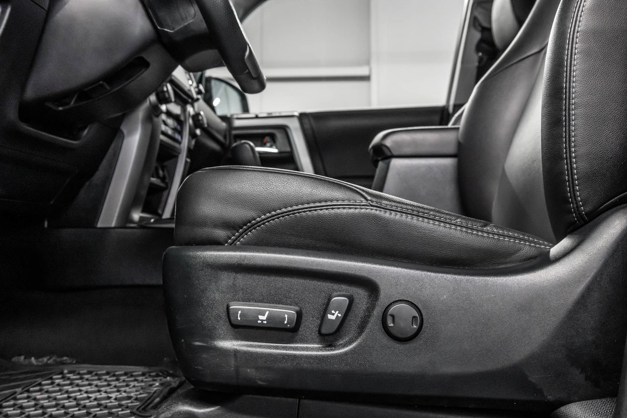 2024 Toyota 4Runner Base-13