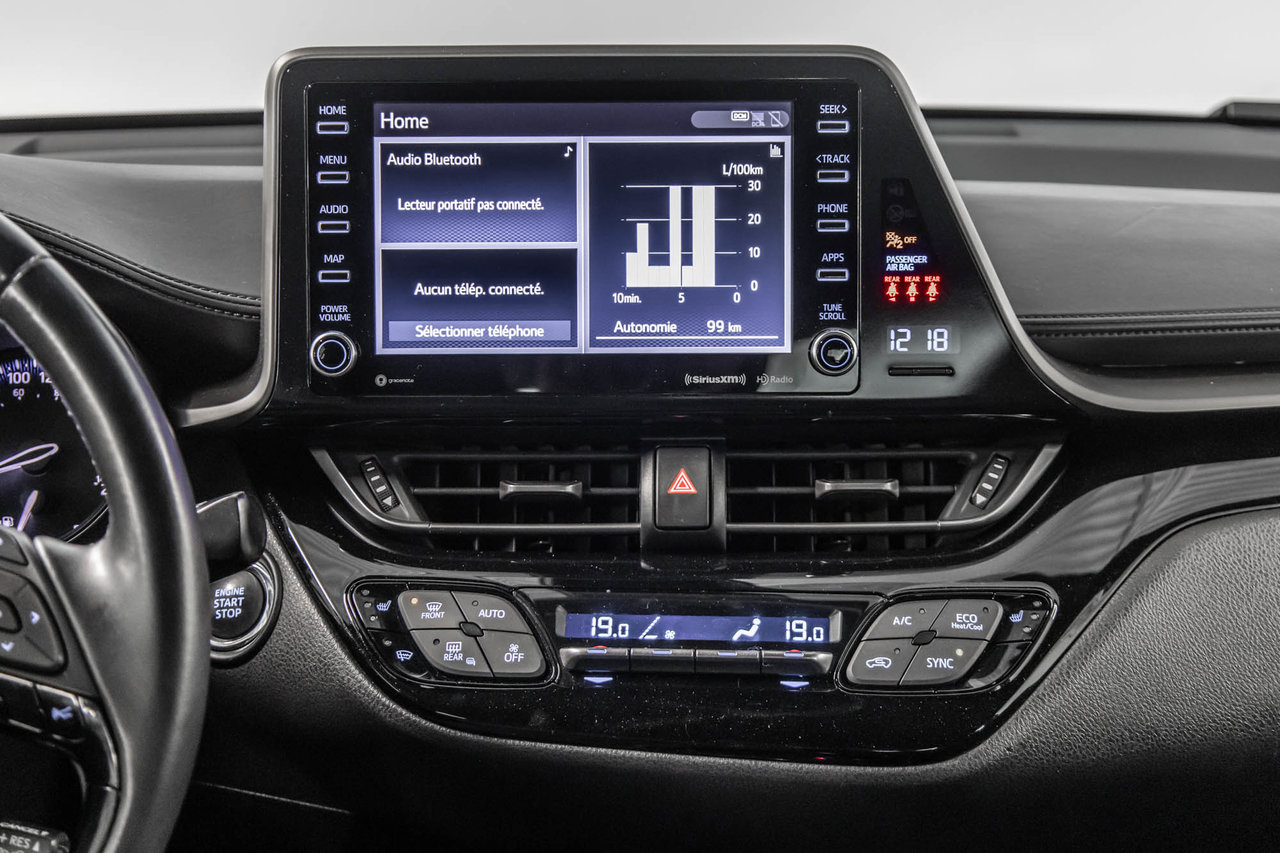 Toyota C-HR Base 2019-27