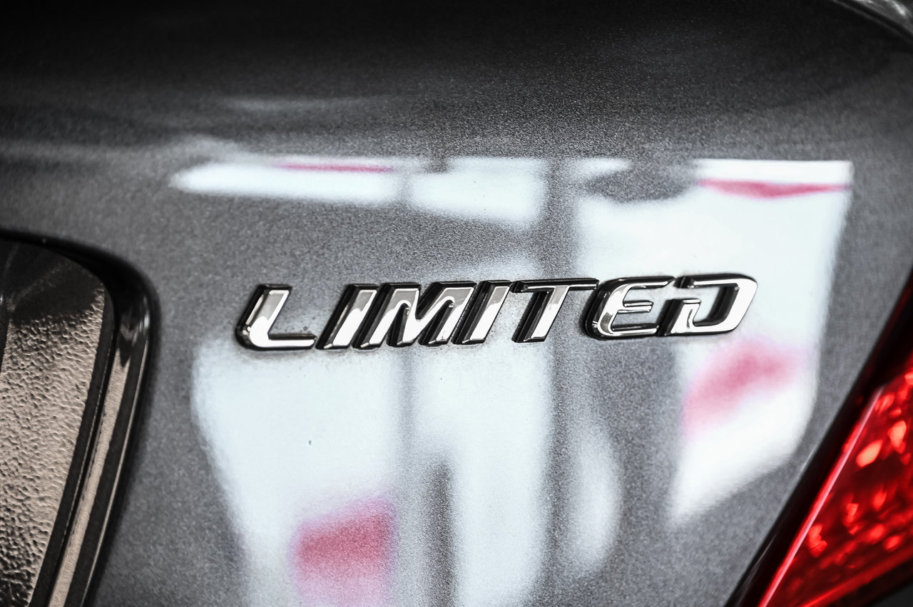 2021 Toyota C-HR Limited-8