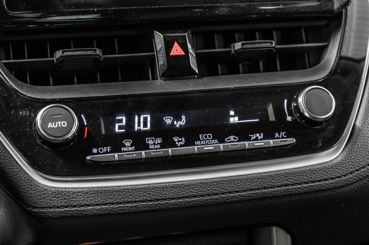 2023 Toyota Corolla Cross LE-20