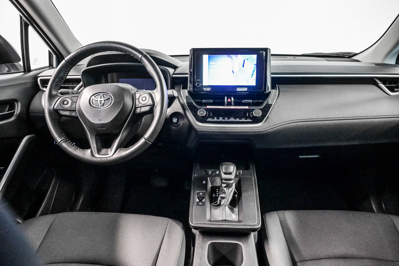 2026 Toyota Corolla Cross LE-20