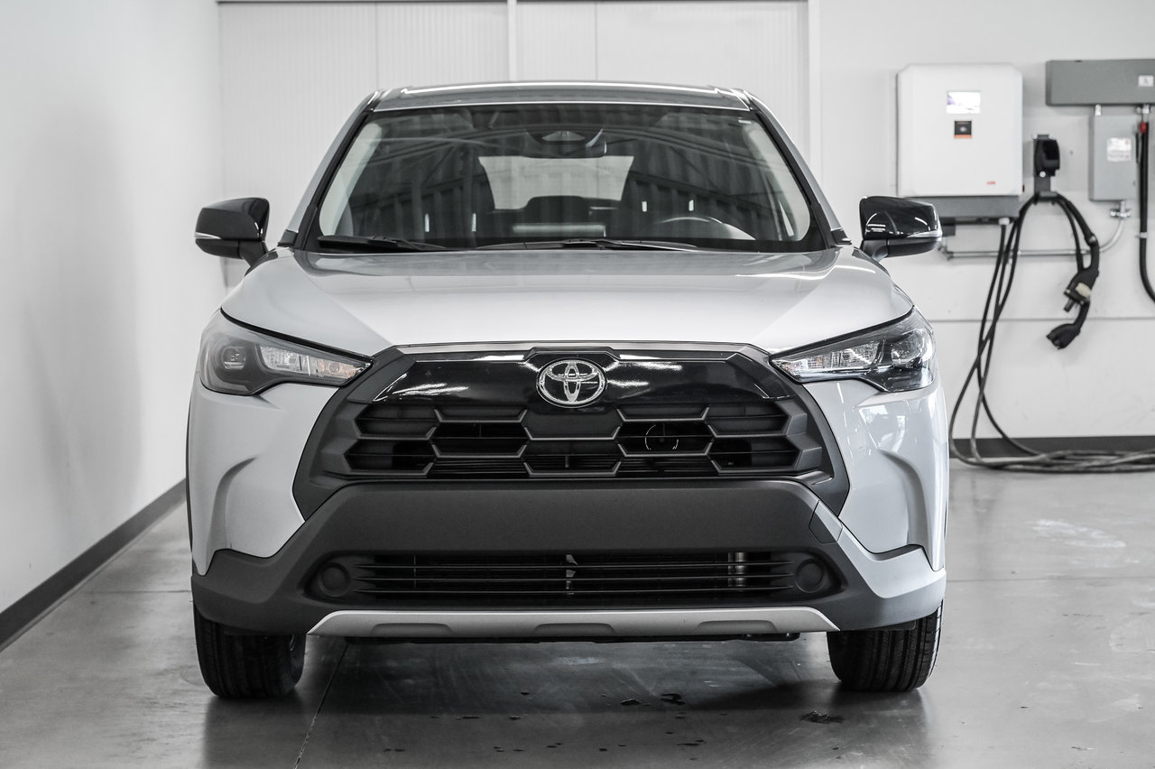 2026 Toyota Corolla Cross LE-1