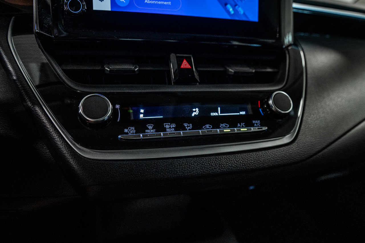 2023 Toyota Corolla L-18