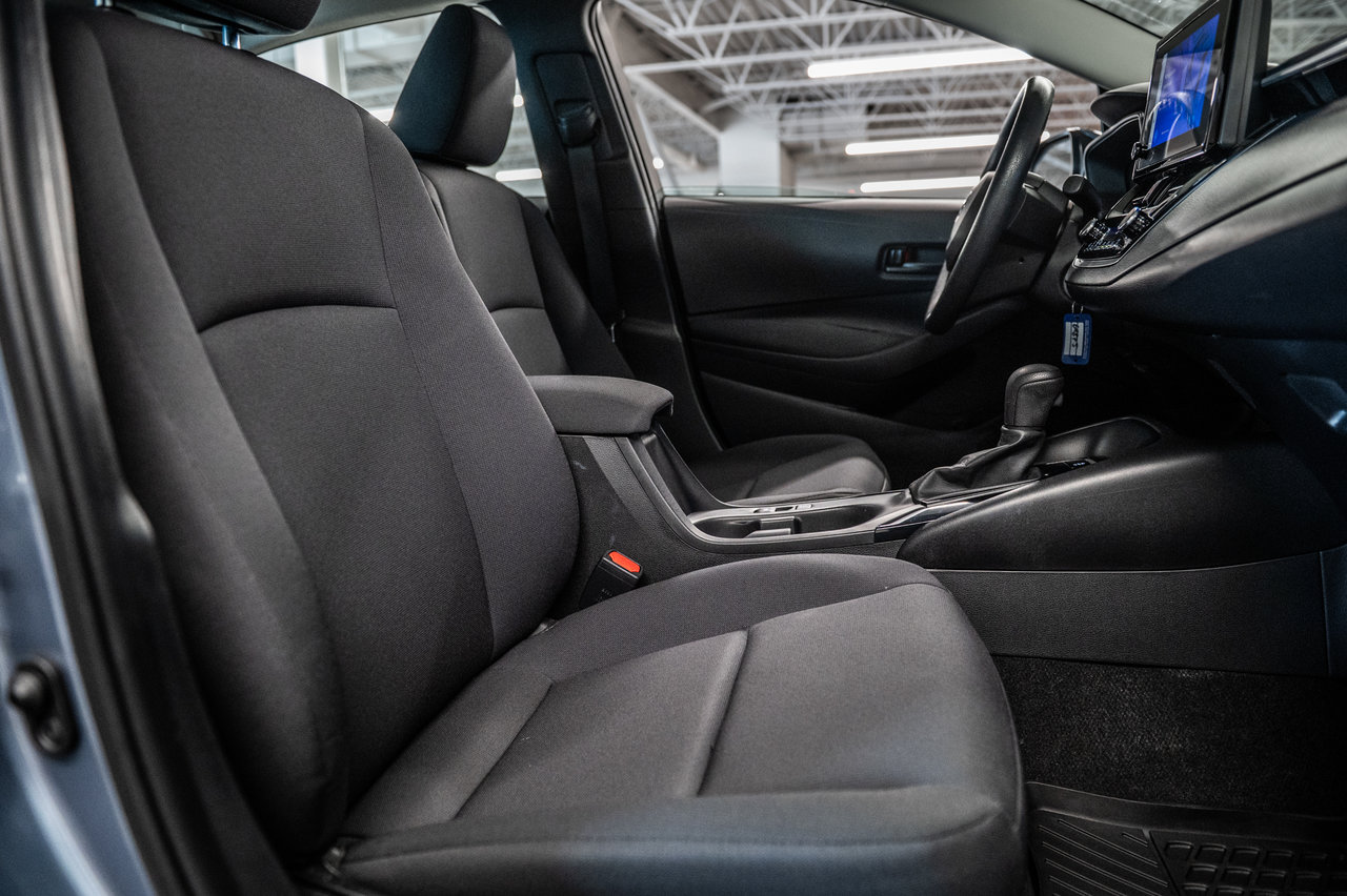 2023 Toyota Corolla L-27