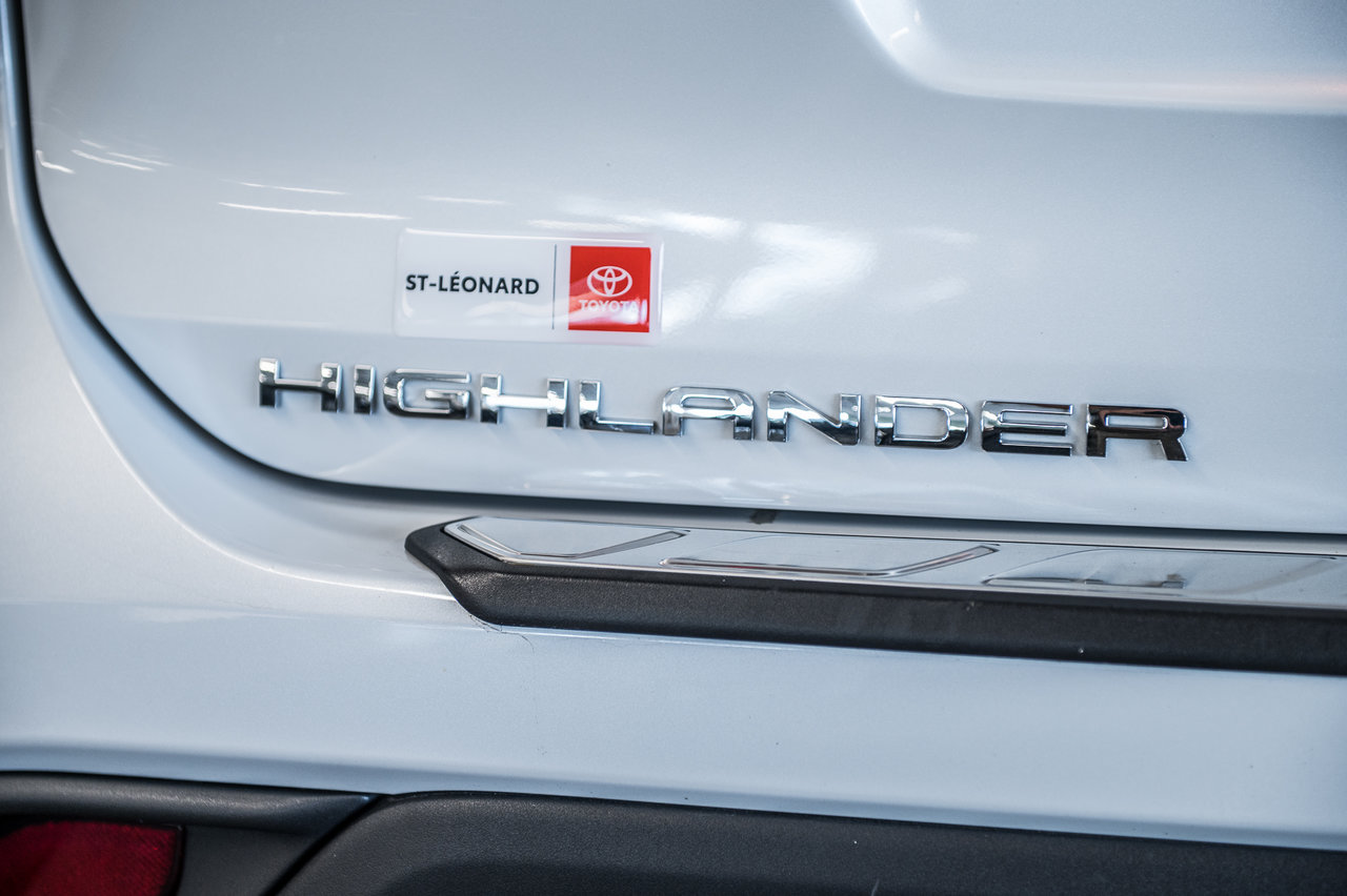 Toyota Highlander LE 2023-9