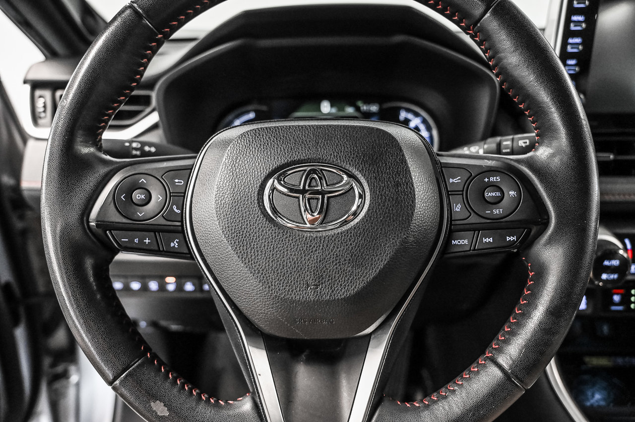 2022 Toyota RAV4 Prime XSE-17