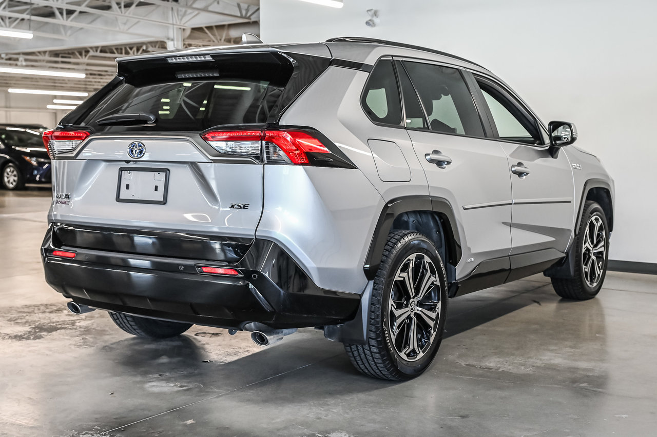 2022 Toyota RAV4 Prime XSE-9