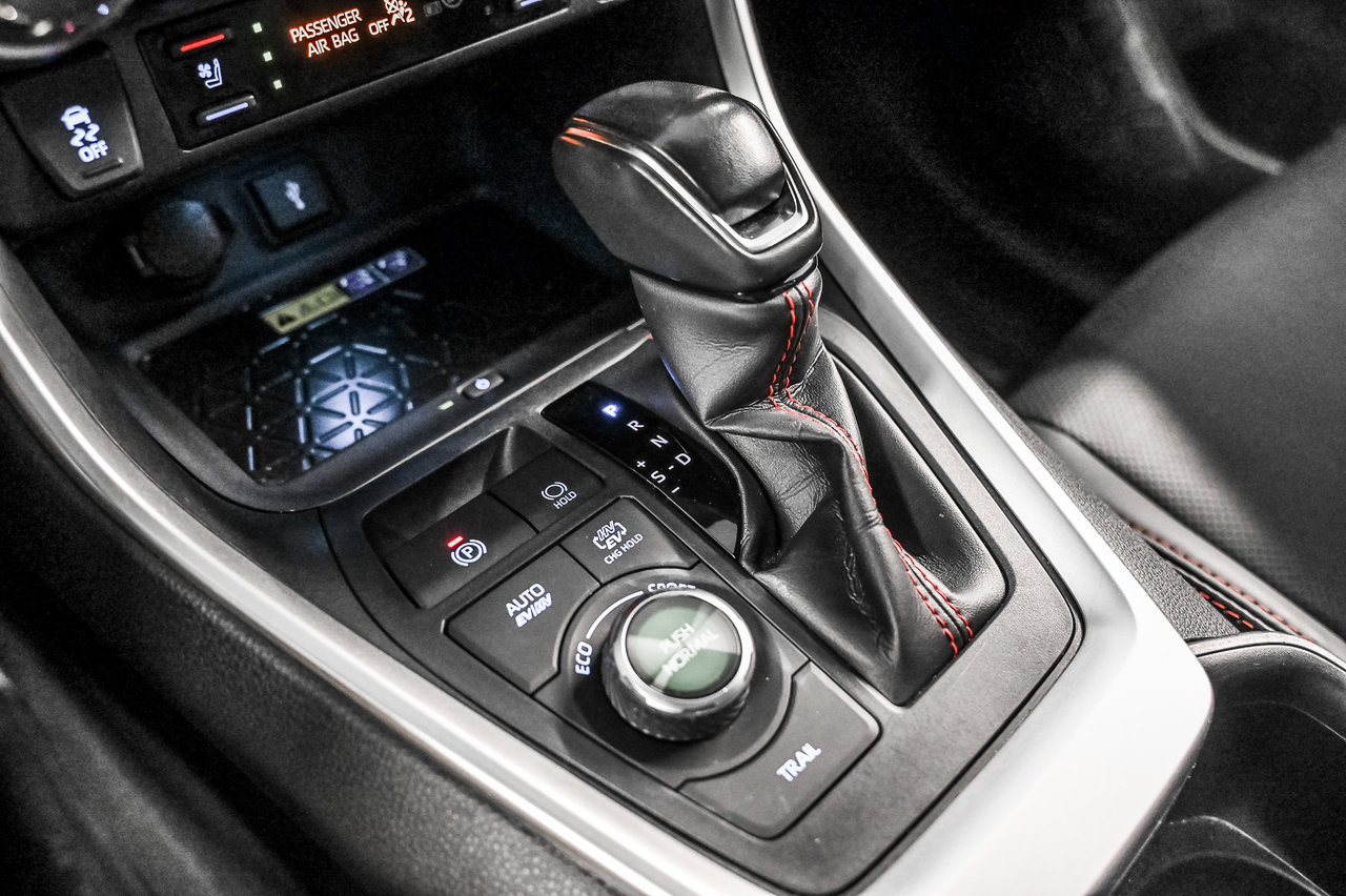 2022 Toyota RAV4 Prime XSE-19