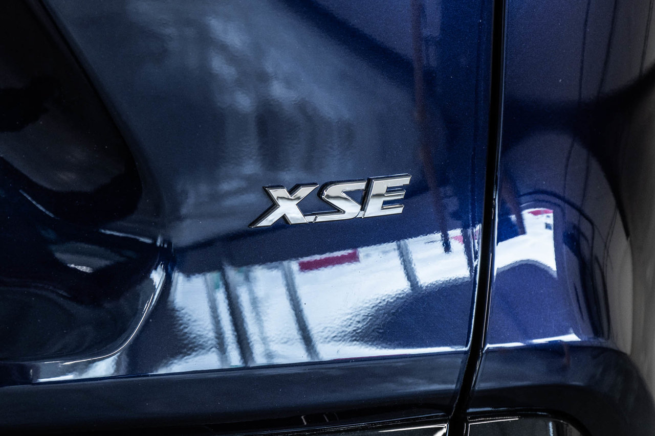 2023 Toyota RAV4 Prime XSE-11
