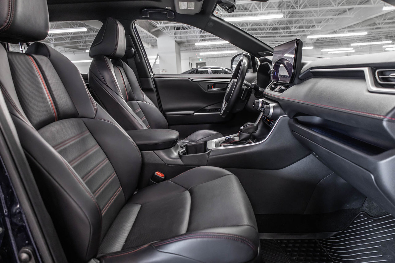 2023 Toyota RAV4 Prime XSE-38