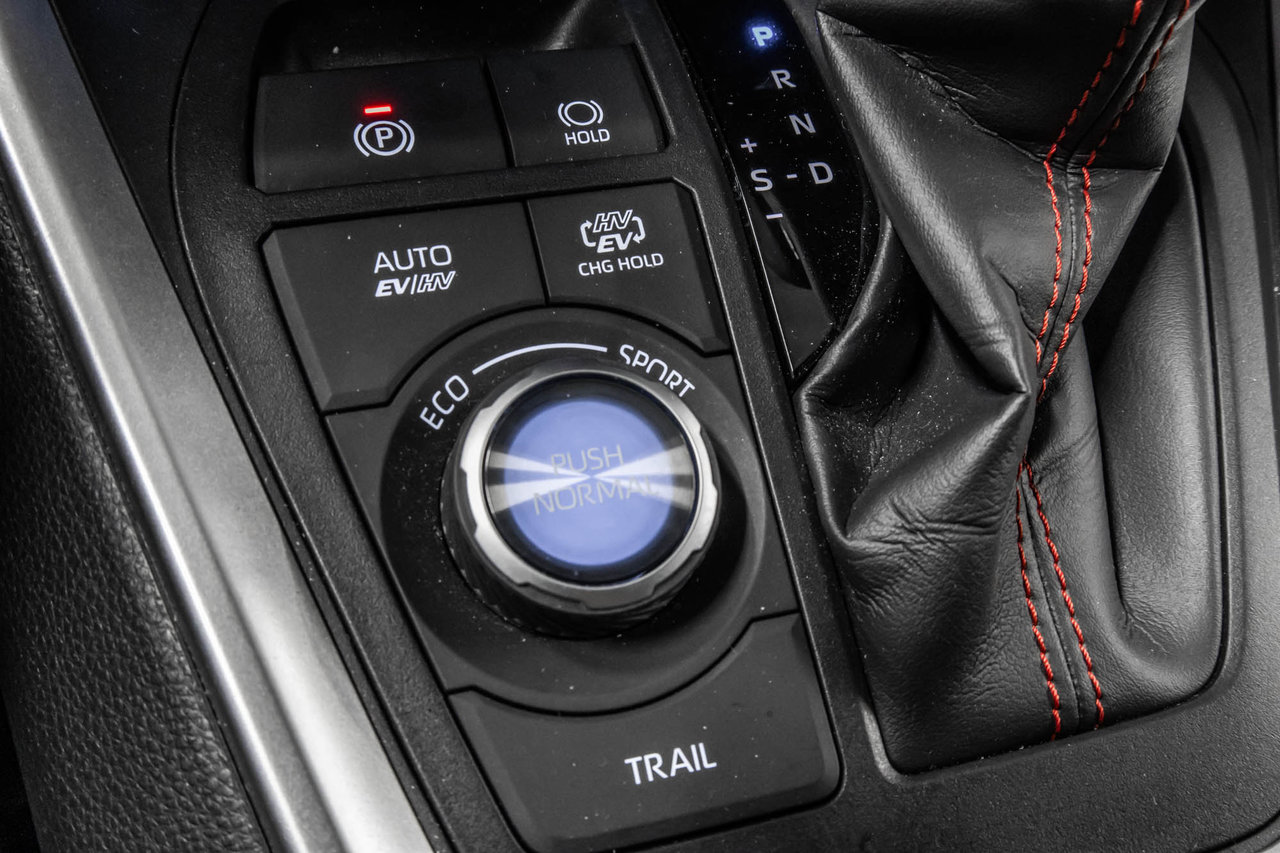 2023 Toyota RAV4 Prime XSE-28
