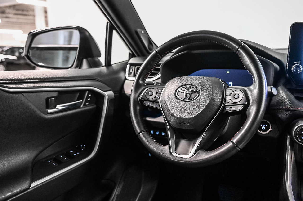 Toyota RAV4 Prime XSE 2024-28
