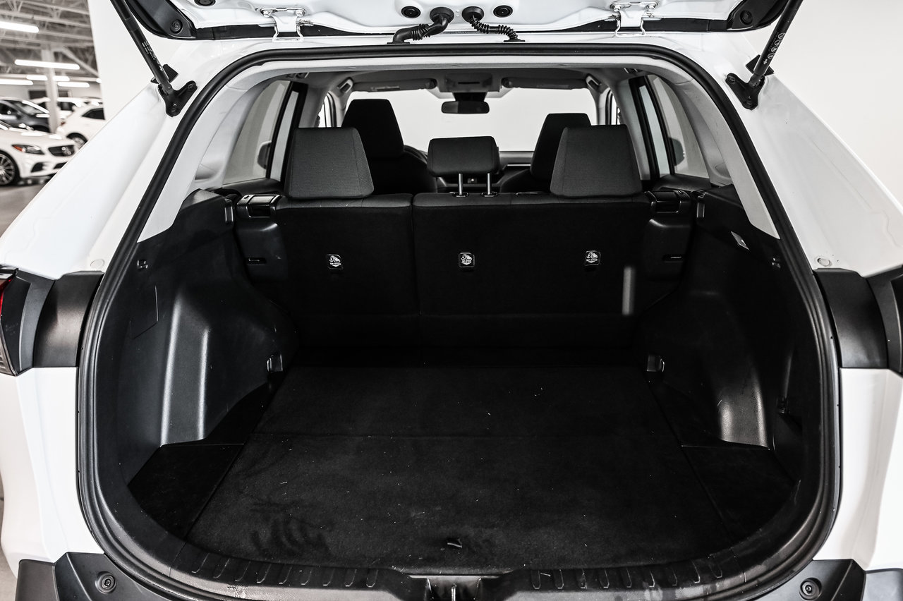 2019 Toyota RAV4 LE-6