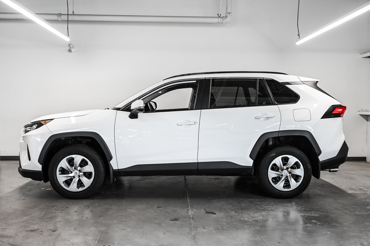 2019 Toyota RAV4 LE-2