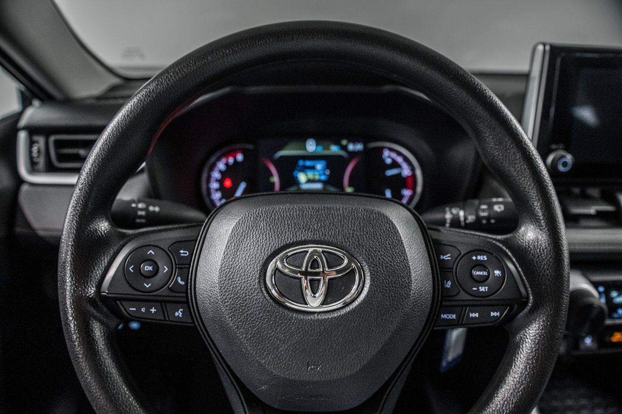 2023 Toyota RAV4 LE-15