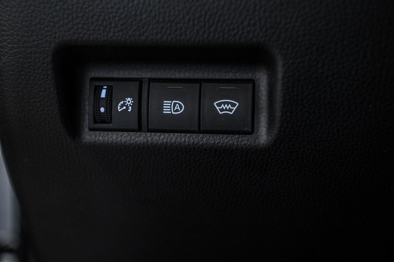 2023 Toyota RAV4 LE-14