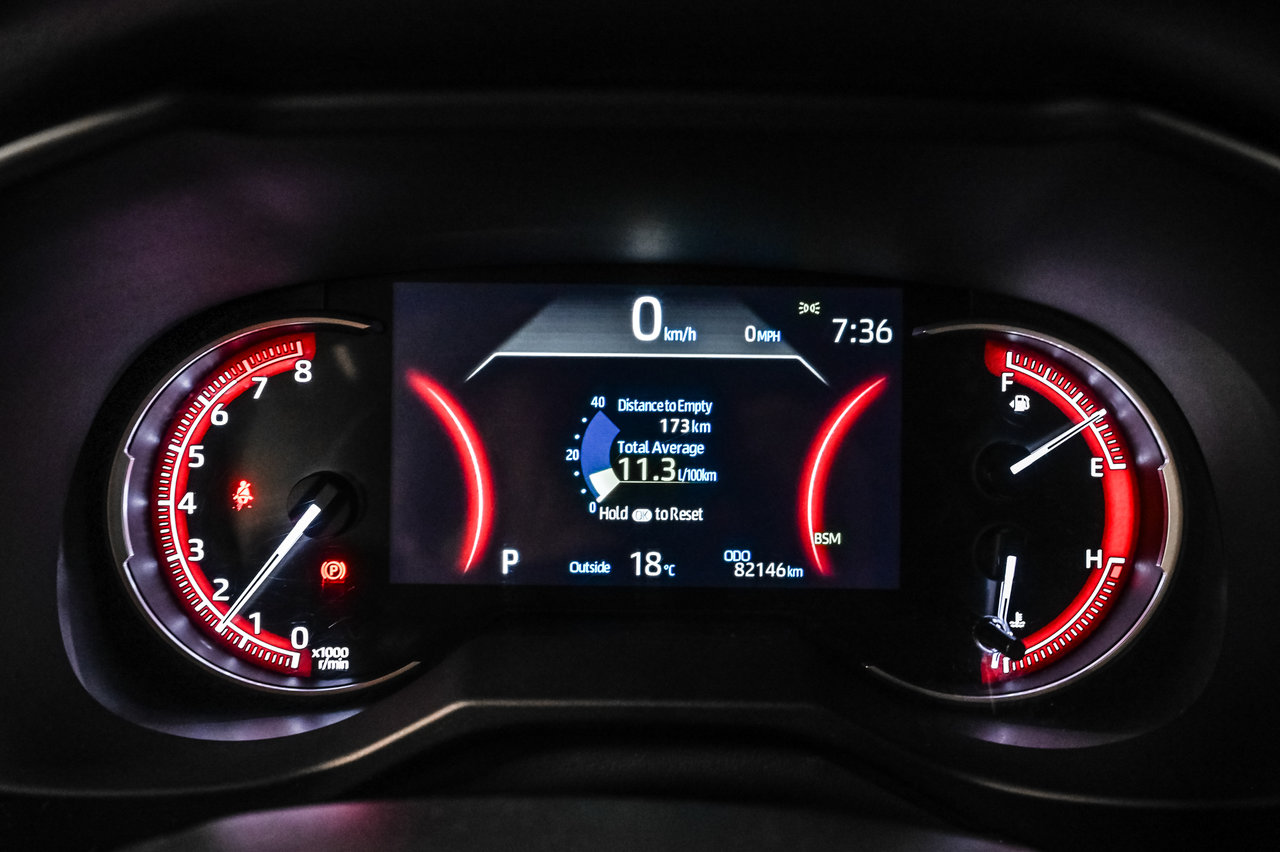 2023 Toyota RAV4 LE-12