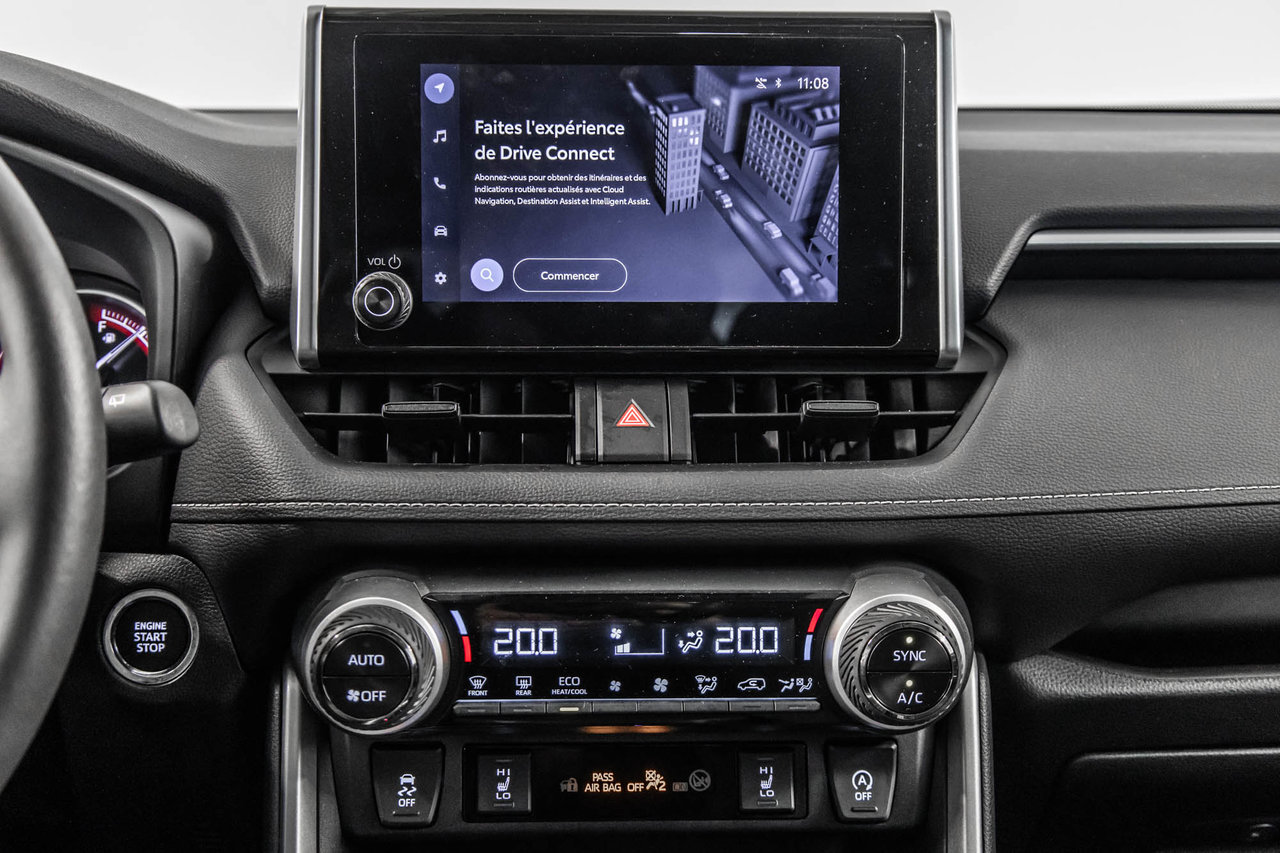 Toyota RAV4 XLE 2023-34